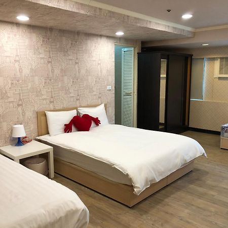 Апартаменты House Ximending Тайбэй Экстерьер фото